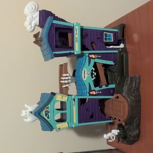 Matchbox Haunted House Hero City Sounds Blue Purple Toy Playset Mattel